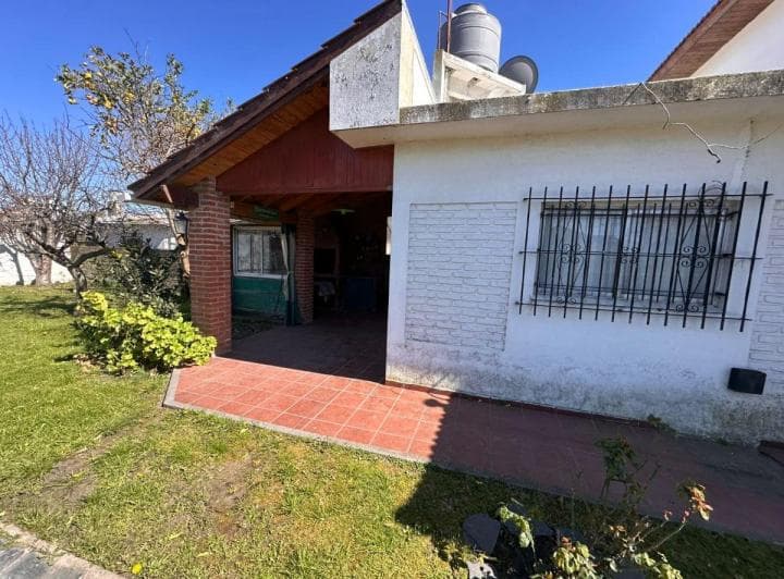 Casa en Lote Propio - Hermoso Chalet - Villa Primera - 4