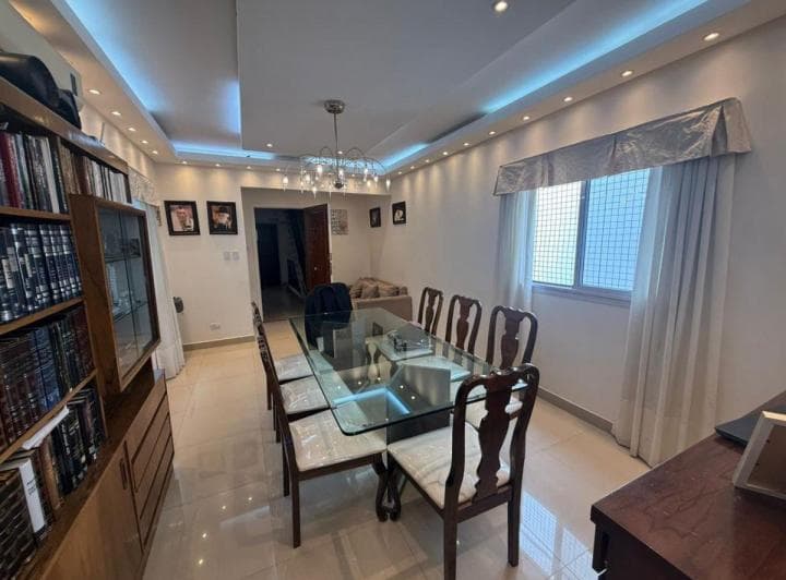 Departamento en Venta - 4 Ambientes Refaccionado - Balvanera - 2