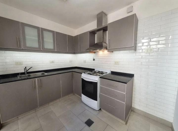 Departamento en Venta - 4 Ambientes con Dependencia - Caballito - 4