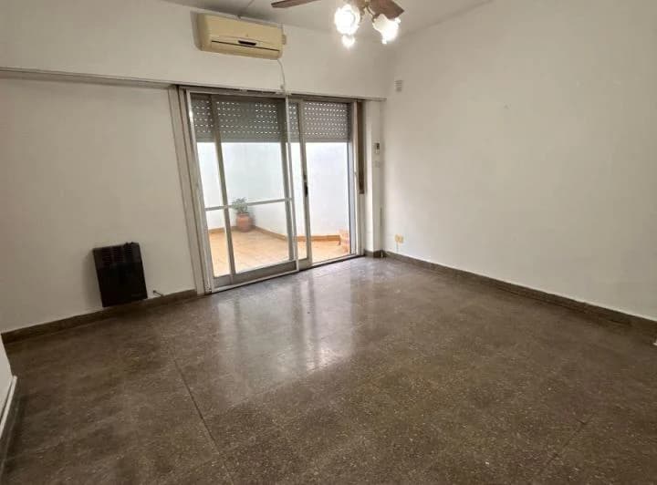 Departamento 2 Amb. con Patio - 3