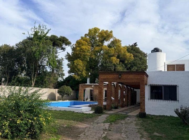 Casa Sobre Lote de 800 m², 28 Entre 452 y 453, City Bell - 2