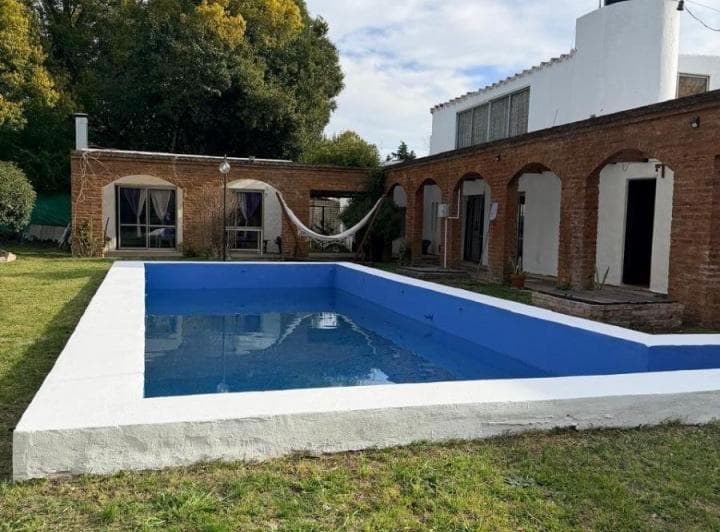 Casa Sobre Lote de 800 m², 28 Entre 452 y 453, City Bell - 4