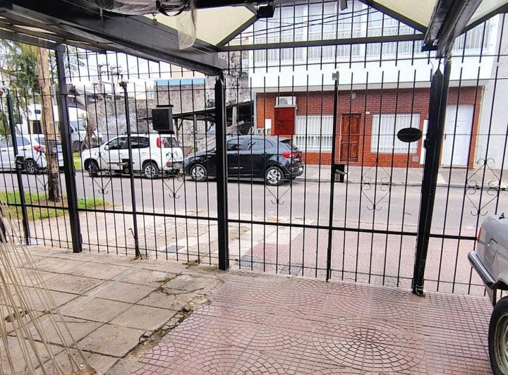 PH Monoambiente Venta Garage Ramos Mejia - 2