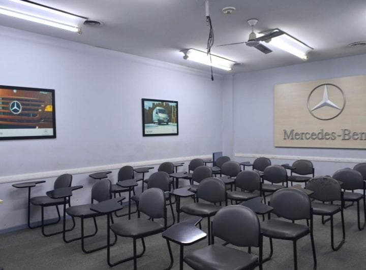 Alquiler Oficinas - Almagro Edif Impecable Estado - 4