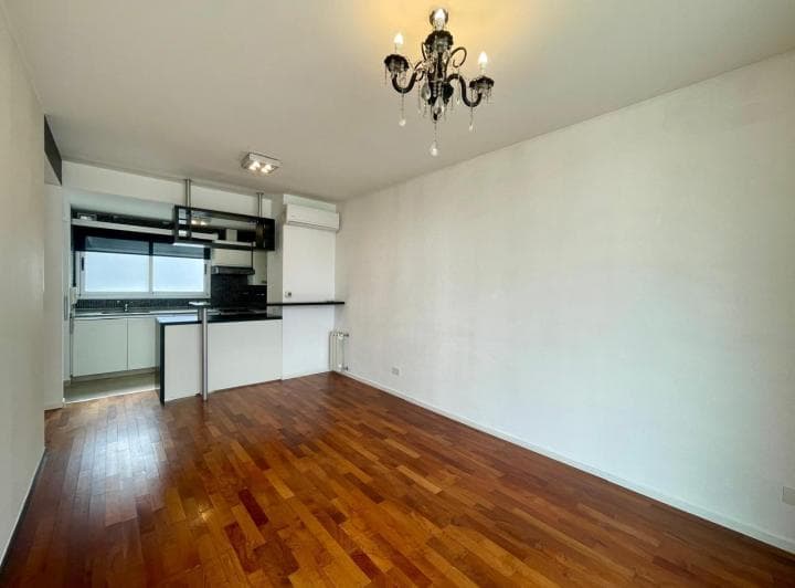 Departamento 3 Ambientes con Balcón y Cochera en Villa del Parque - 4