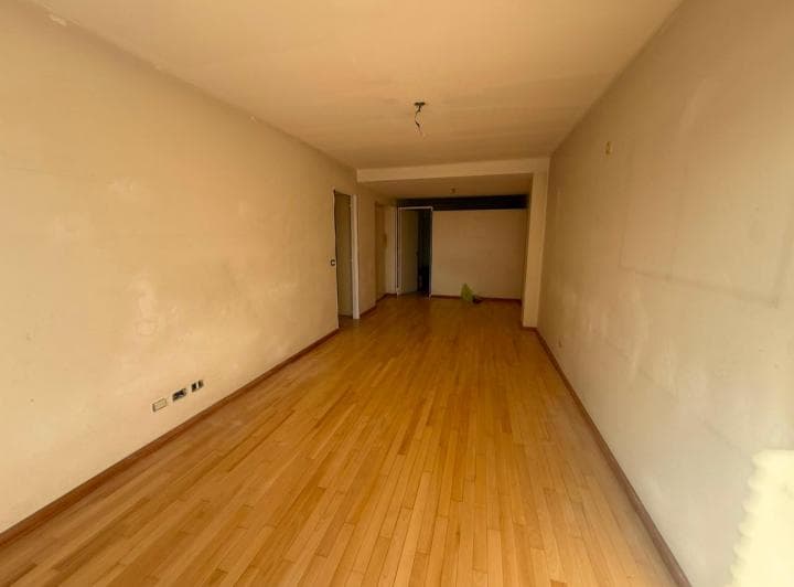 Departamento de 4 Ambientes con Dependencia en Alquiler - Cochera y Amenities - 5
