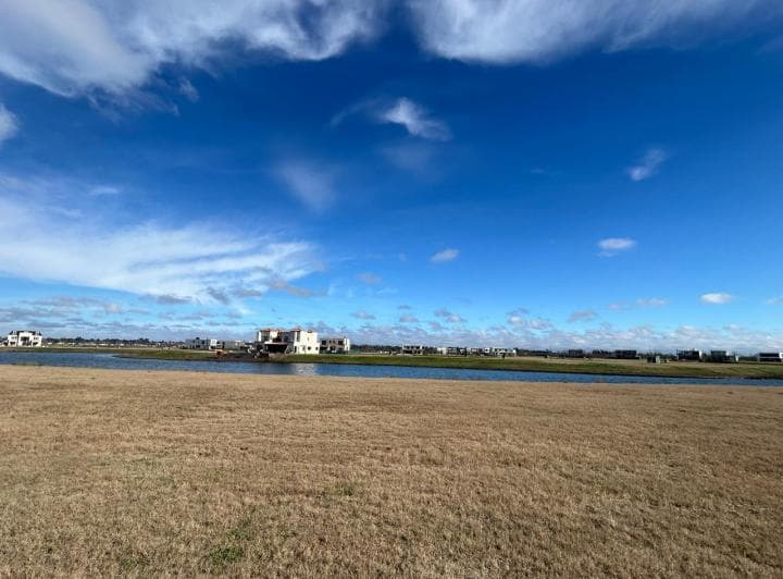 Dueño Vende Puertos / Barrio Amarras Lote 133 con Vista y Acceso Al Lago - 4