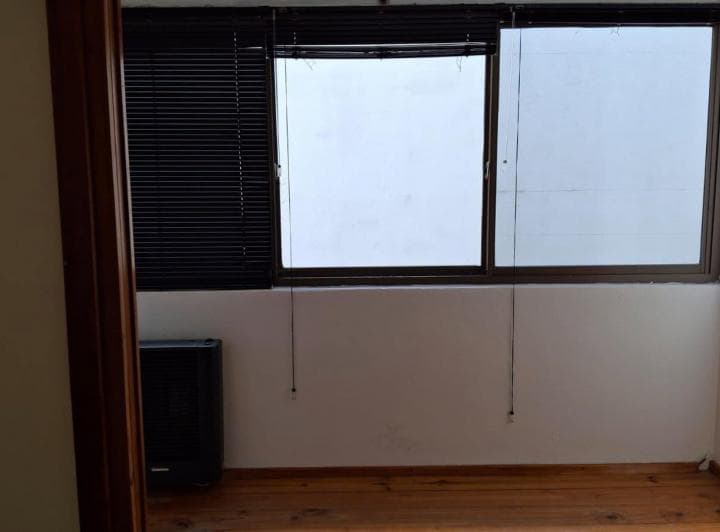 1 Ambiente Sin Muebles, Contrafrente, con Balcon - 4