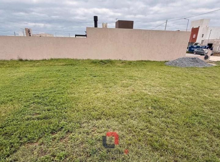 Lote en Brisas de Manantiales - 4