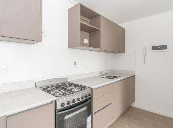 Venta Depto 2 Amb Balcón y Terraza Montecastro - 5