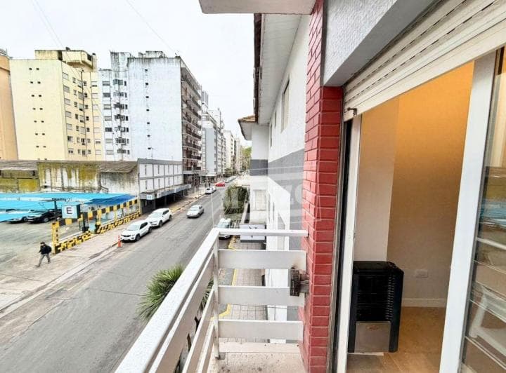 2 Ambientes Al Frente con Balcón en Venta - 3