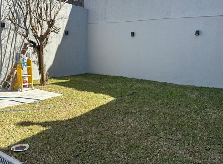 Hermoso PH Tipo Casa 3 Amb a Estrenar con Fondo Sin Expensas. - 5
