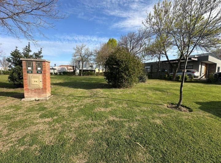 Lote en Venta Pilar B° Santo Tomas - 3