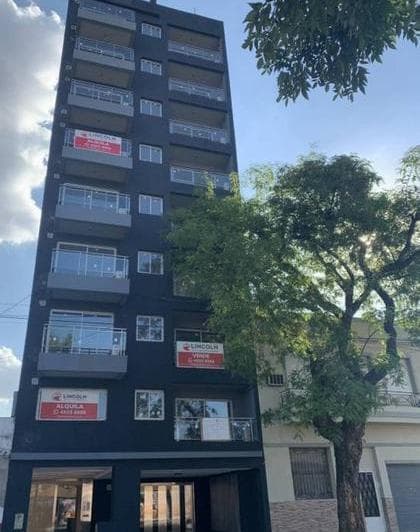 Venta Monoambiente Divisible C/renta en Villa Luro - 2
