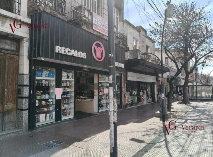 Local en Boedo - 3