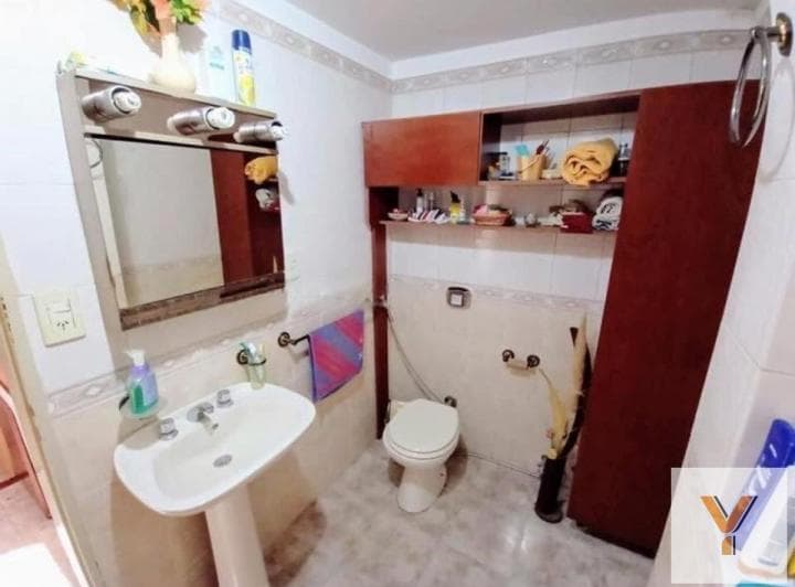 Casa en Venta - 2 Dorm. 1 Baño - La Plata - 2