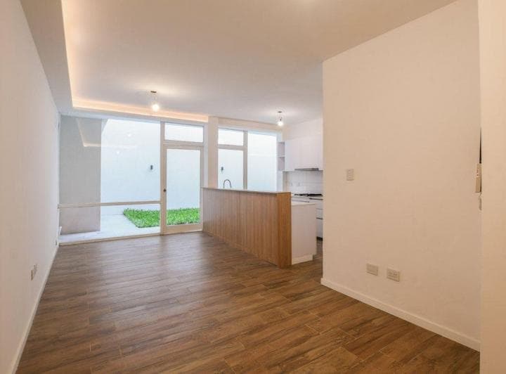 Venta PH de Diseño. 3 Dorm.. Urquiza y Roca - 2