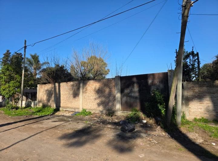 Lote en Venta Luis Guillon - 4