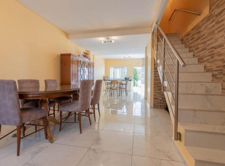 Venta de PH Tipo Casa Triplex Apto Crédito - 2