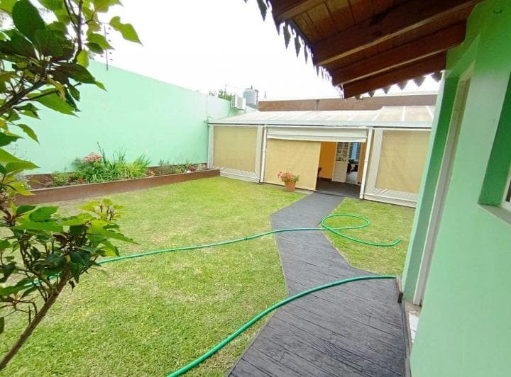Venta Casa 3 Amb, Quincho, Parque Ituzaingo N a Cre - 4