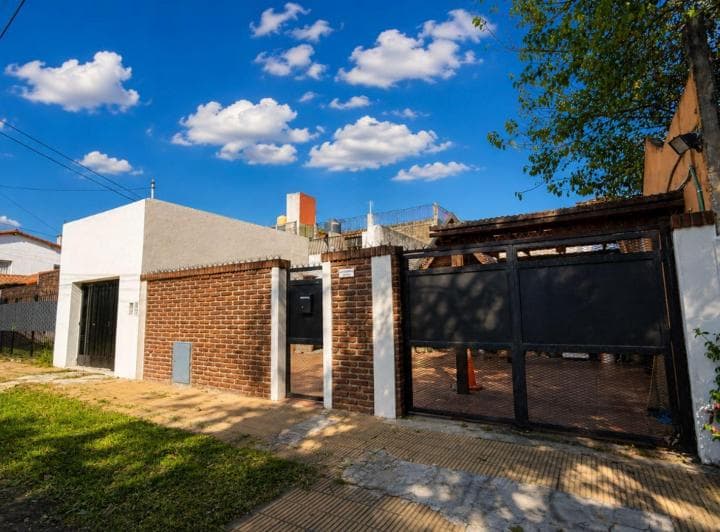 Casa en Venta 3 Ambientes con Escritorio y Patio - 5