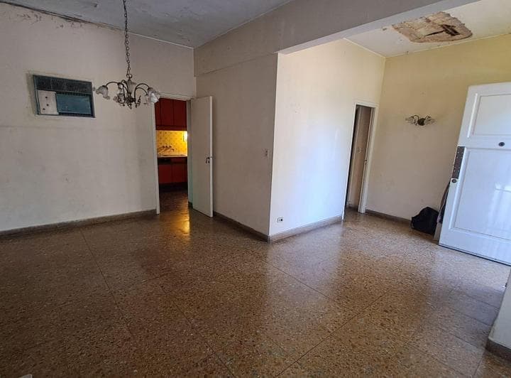 Venta Casa con Terraza y Cochera Lanus Oeste - 2