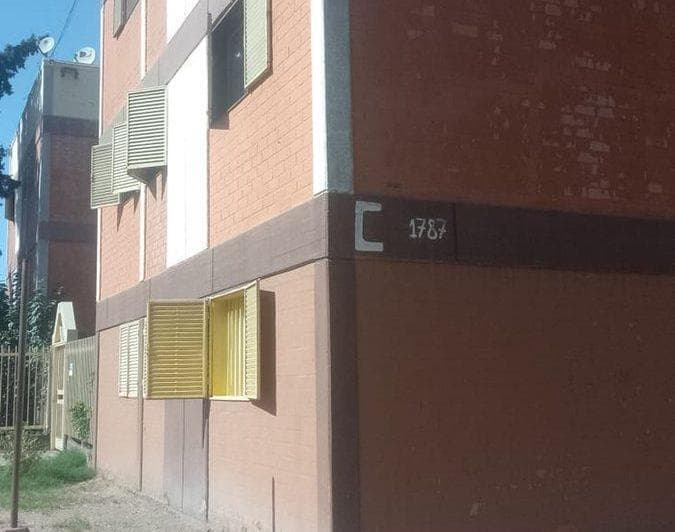 Amplio Departamento Céntrico en Las Heras - 2