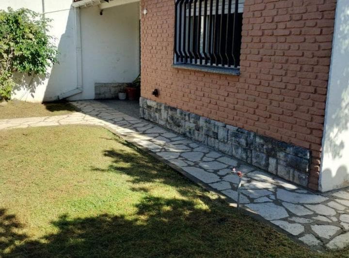 Venta Casa 3 Dorm. en Villa Luzuriaga - 4