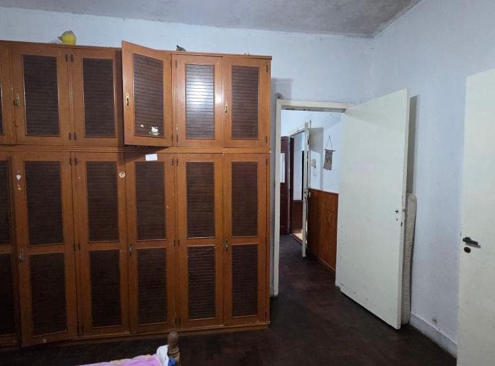 Venta Casa 3amb Entrada de Auto Sarandí - 4