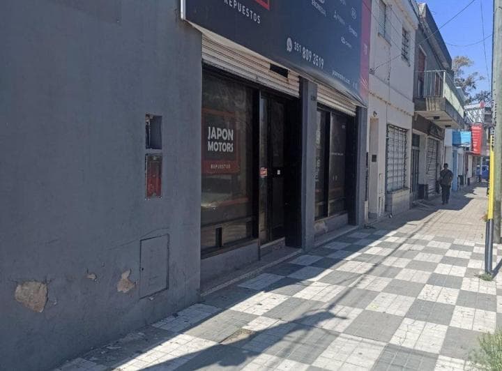 Venta Loc Comercial con Gran Potencial Desarrollo - 2