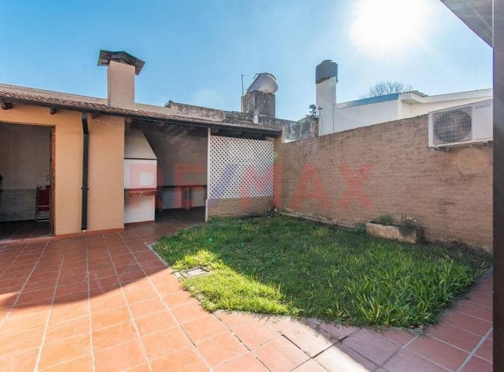 Venta Casa 3 Ambientes con Parque Hurlingham - 3