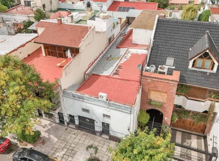 Casa en Venta Lote Propio Parque Avellaneda - 3