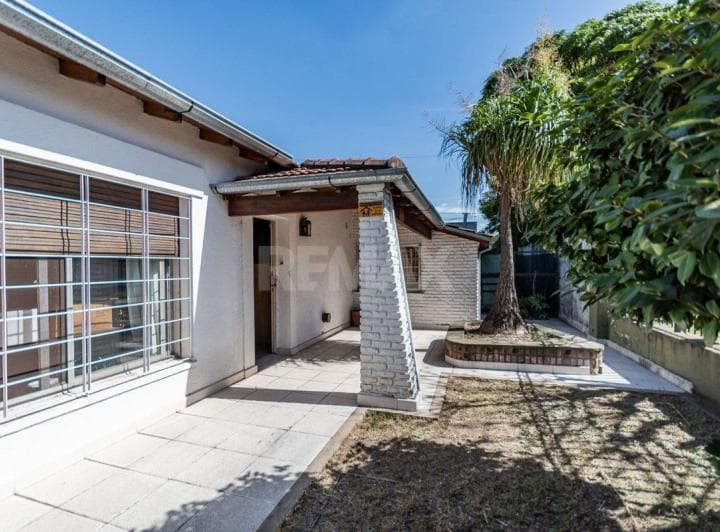 Venta Casa a Refaccionar Ciudad Evita Oportunidad - 2