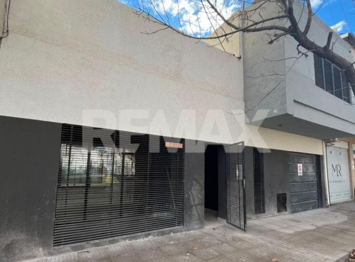 Casa 7 Ambientes en Venta Zona Centro Cipolletti - 5