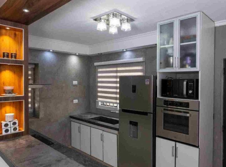 Casa con Pileta 6 Ambientes en Venta Monte Grande - 3