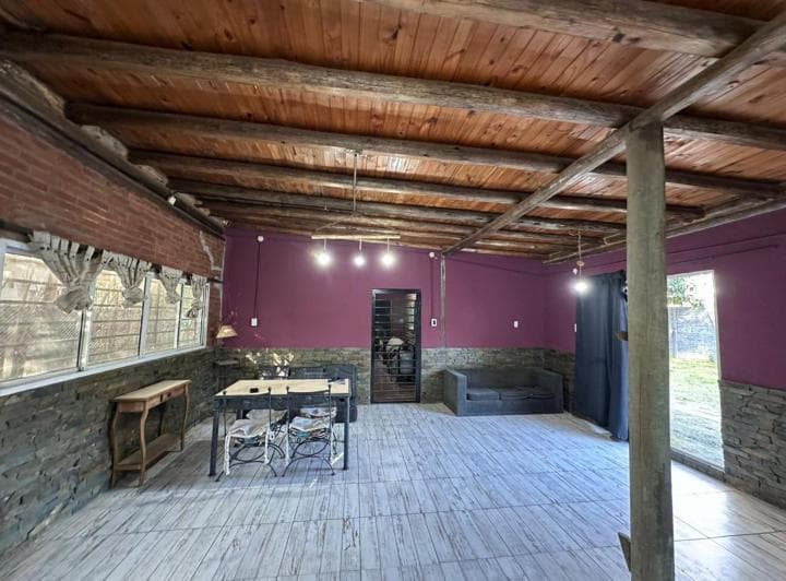 Venta Casa con Pileta Sobre Dos Lotes - La Reja - 3