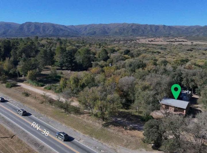 Venta Casa 4 Dorm Sobre Ruta 38 en Casa Grande - 4