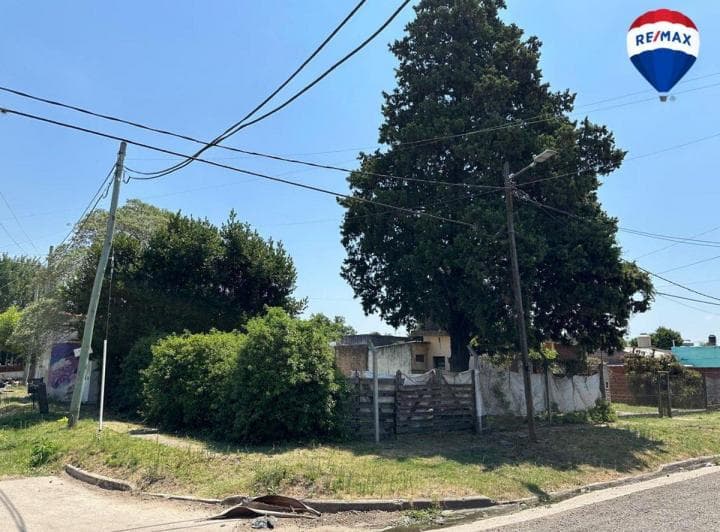 Venta Casa 2 Ambientes Rafael Calzada Doble Lote - 5