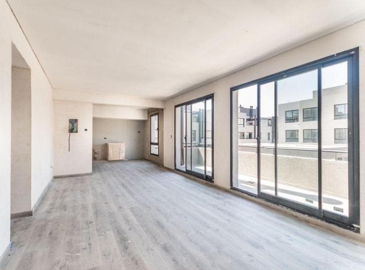 Venta Depto. 4 Amb., Cochera y Terraza, Nordelta - 2