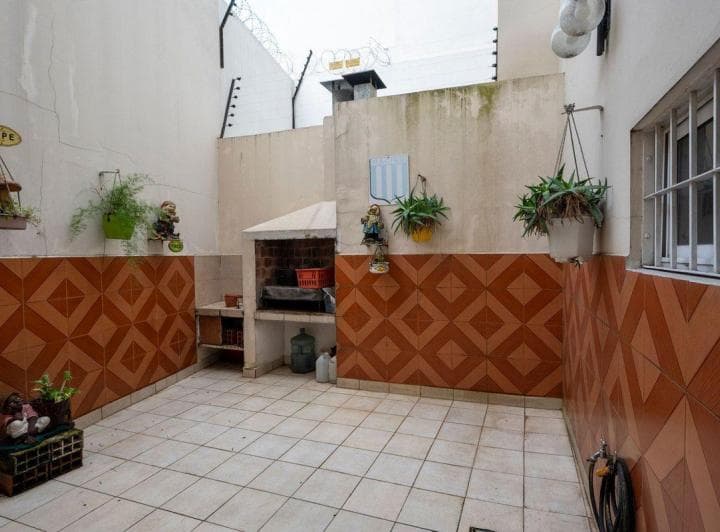 Venta Triplex 3 Amb, Patio, 2 Cocheras, P. Chacabuco - 4