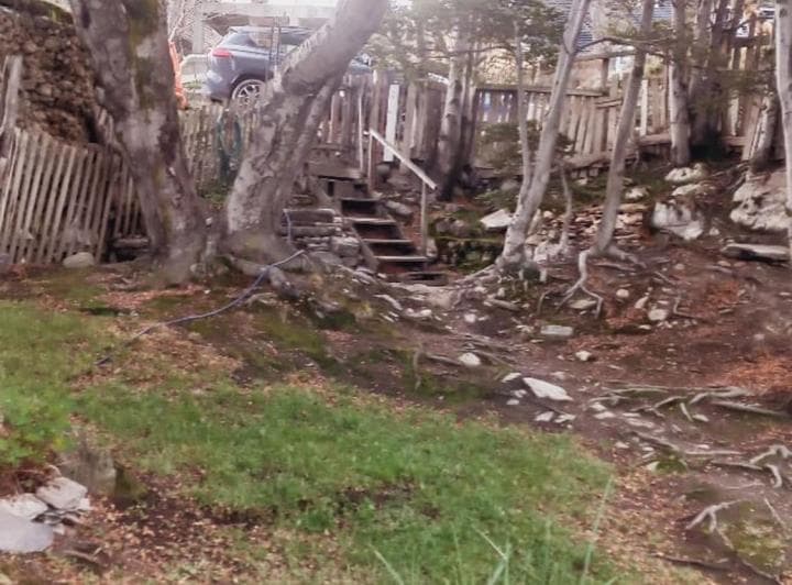 Venta de Terreno con Mejora Habitable B° La Cumbre - 2