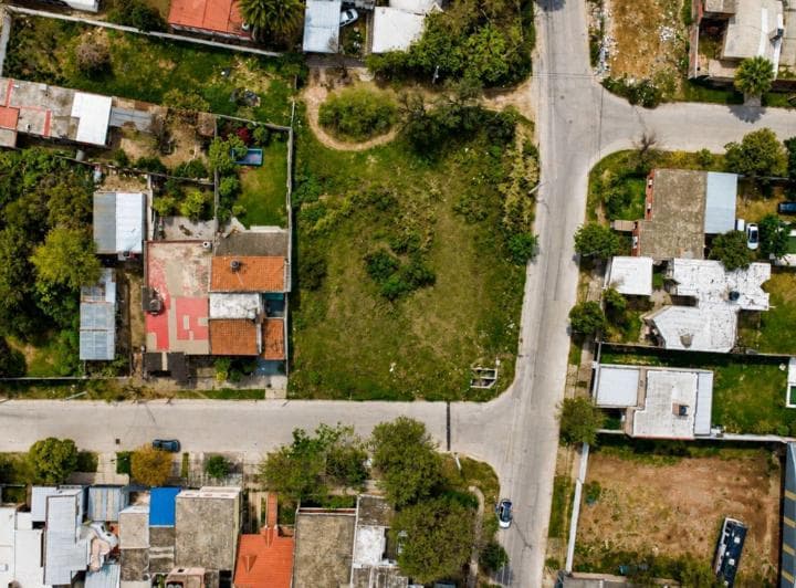 Lote Esquina Sobre Av Moreno Sur - 4