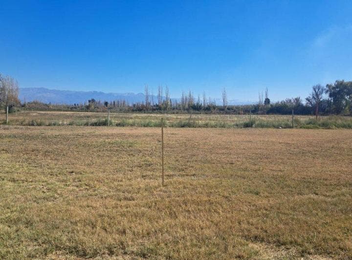 Venta Lote en Barrio Rosa Mosqueta, Los Corralitos - 4