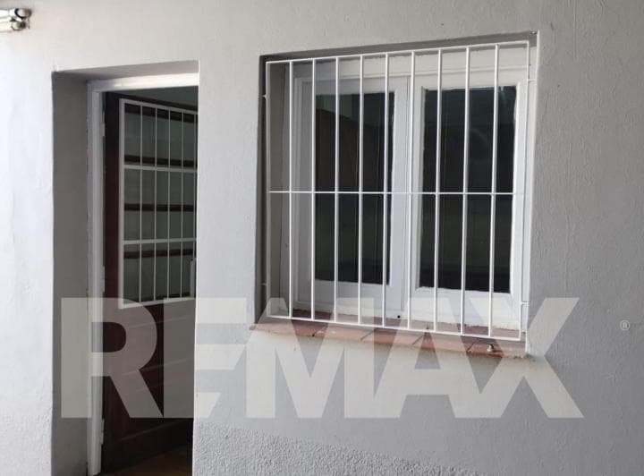 Casa en Venta Ingeniero Huergo - 2