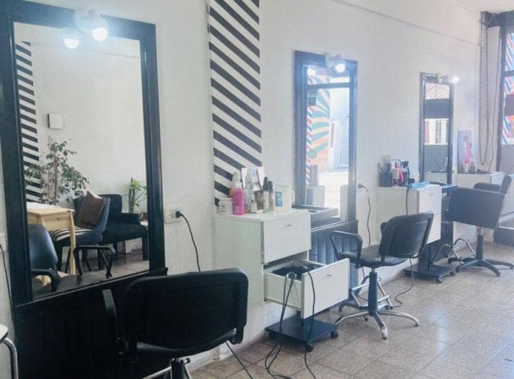 Venta Fondo de Comercio Peluquería Pilar Centro - 4
