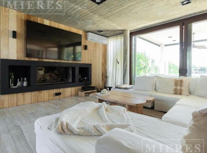 Casa en Venta en El Barrio Las Tipas, Nordelta - 4