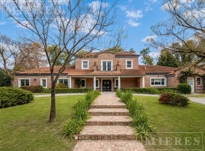 Impecable Casa en Venta en Martindale Al Driving - 2