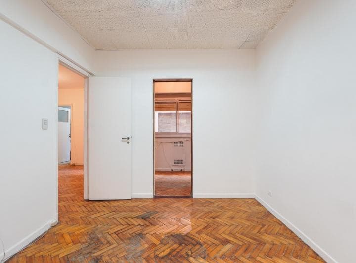 Venta Departamento 2 Ambientes con Patio Balvanera - 5