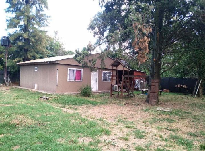 Venta Casa Lote 759 m² Lujan Zona de Casaquintas - 4