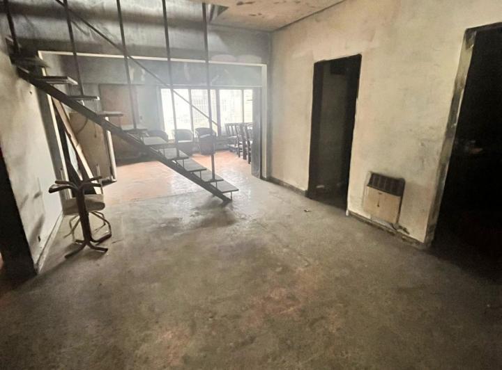Casa a Refaccionar en Martínez con Gran Potencial - 4